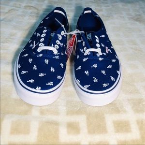 New LA vans.